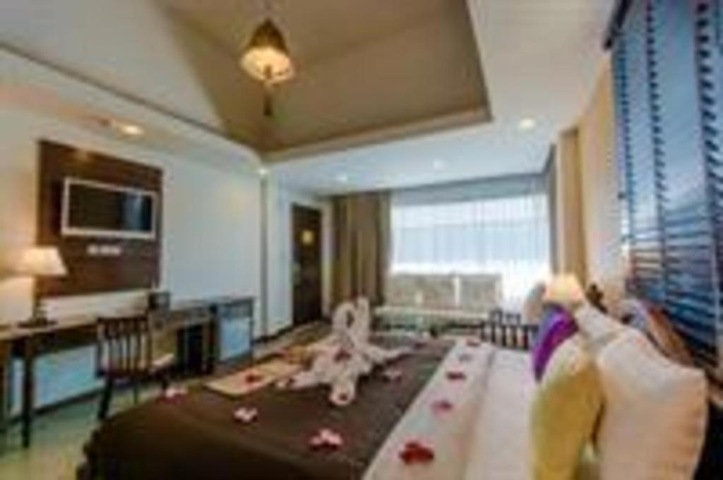 Goldenbell Hotel Chiangmai Chiang Mai Eksteriør billede